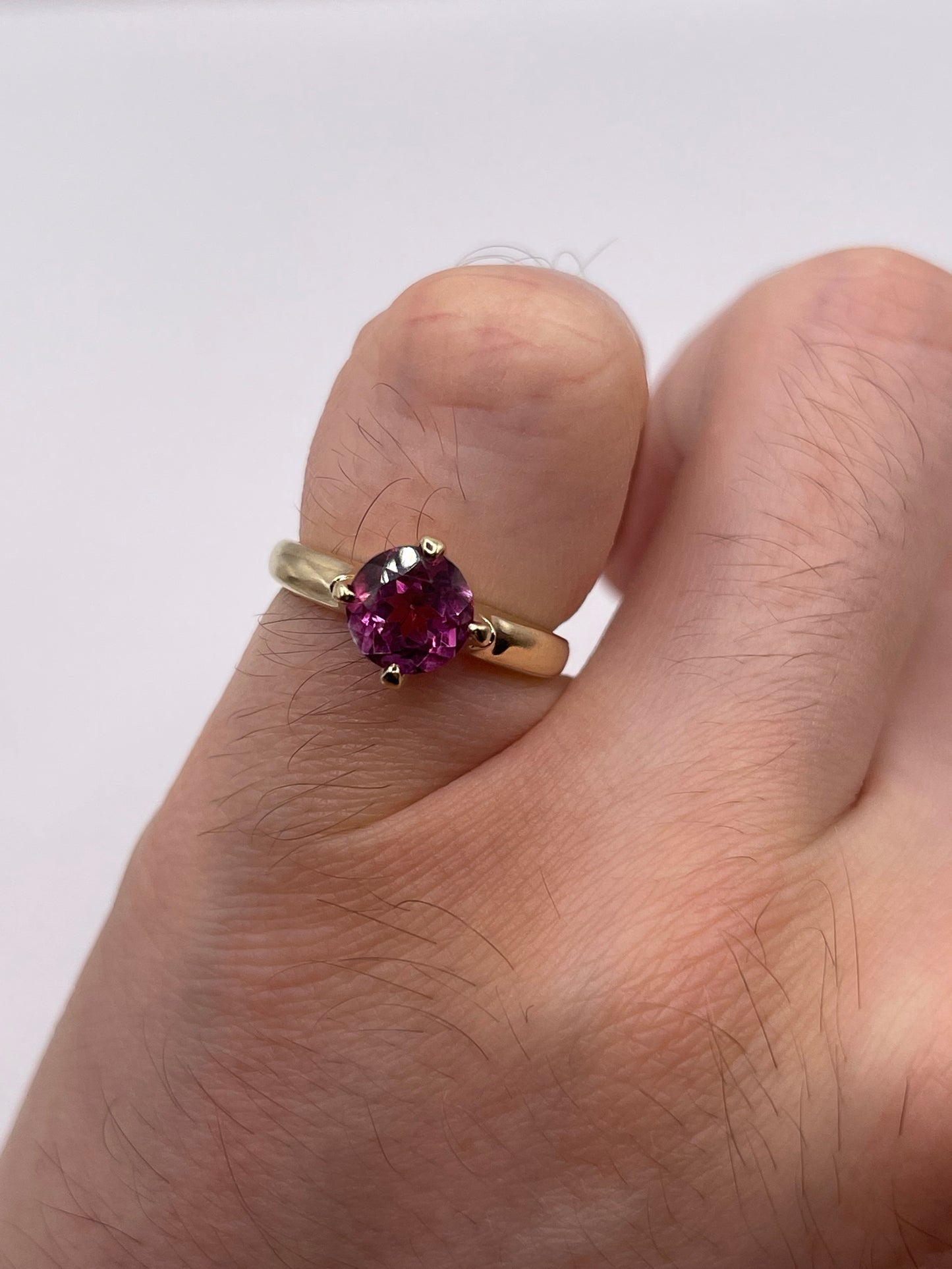 9ct gold pink topaz ring