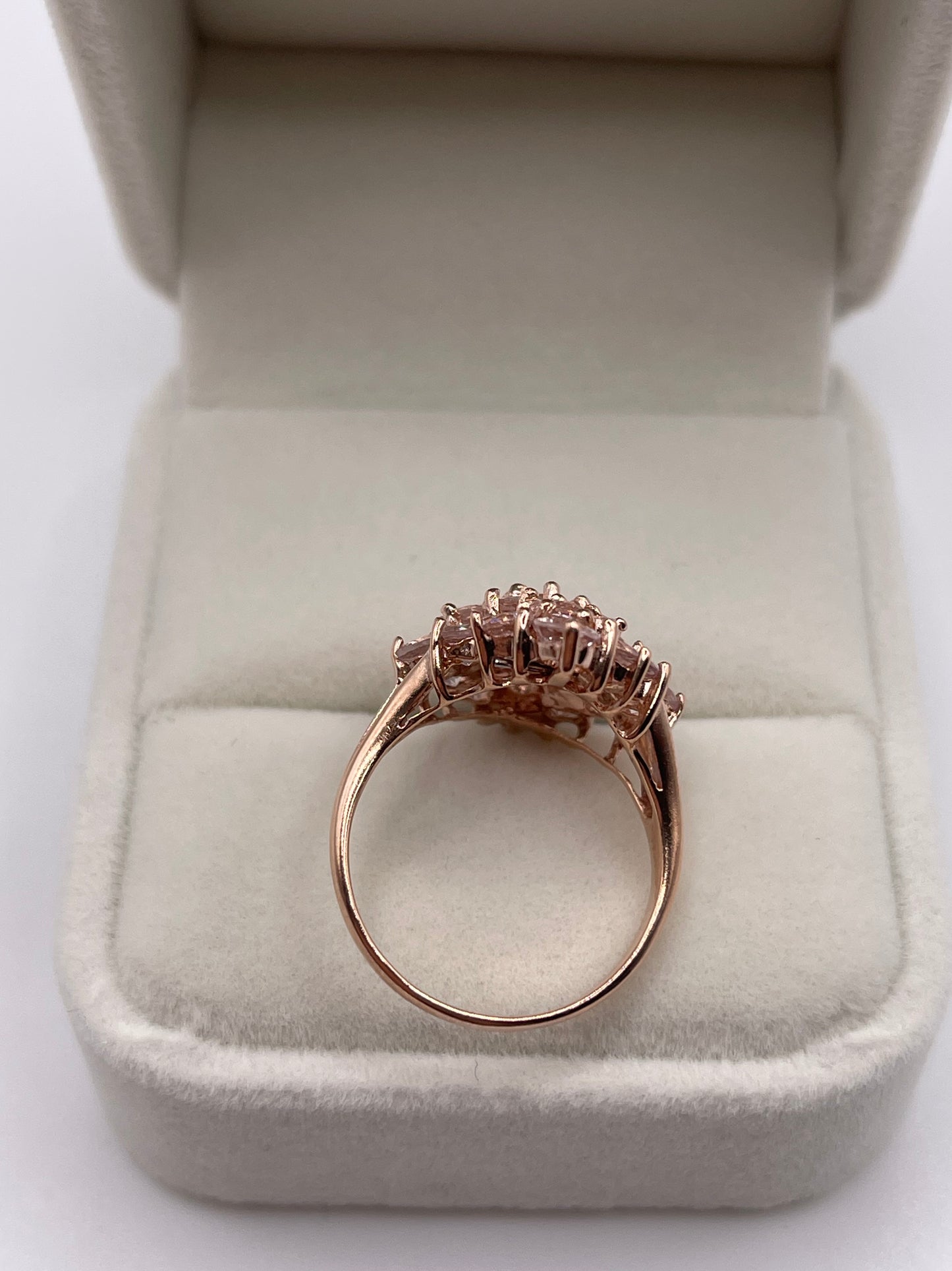 9ct rose gold morganite cluster ring