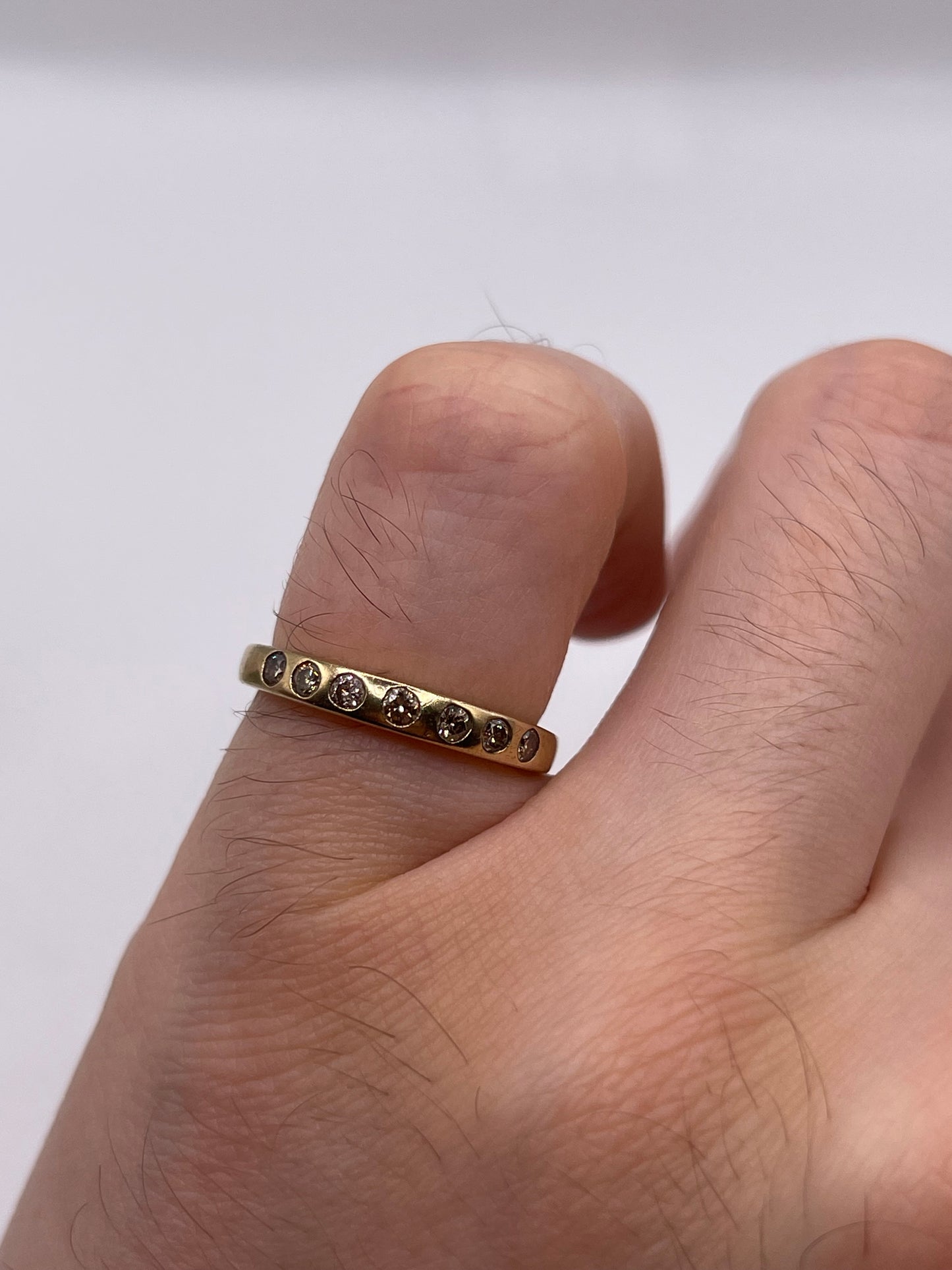 9ct gold cognac diamond ring