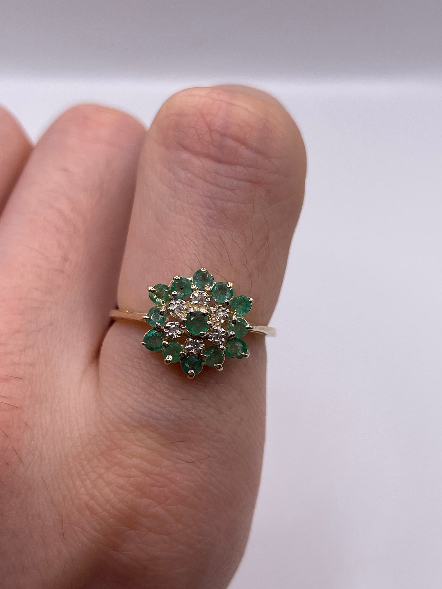 9ct gold emerald and diamond cluster ring