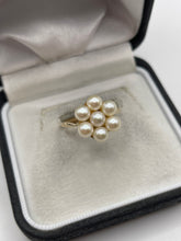 Load image into Gallery viewer, 9ct gold pearl cluster ring
