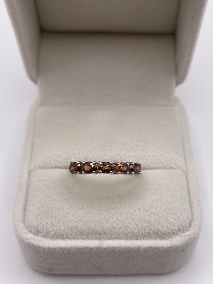 9ct white gold zircon ring