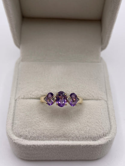 9ct gold amethyst and diamond ring