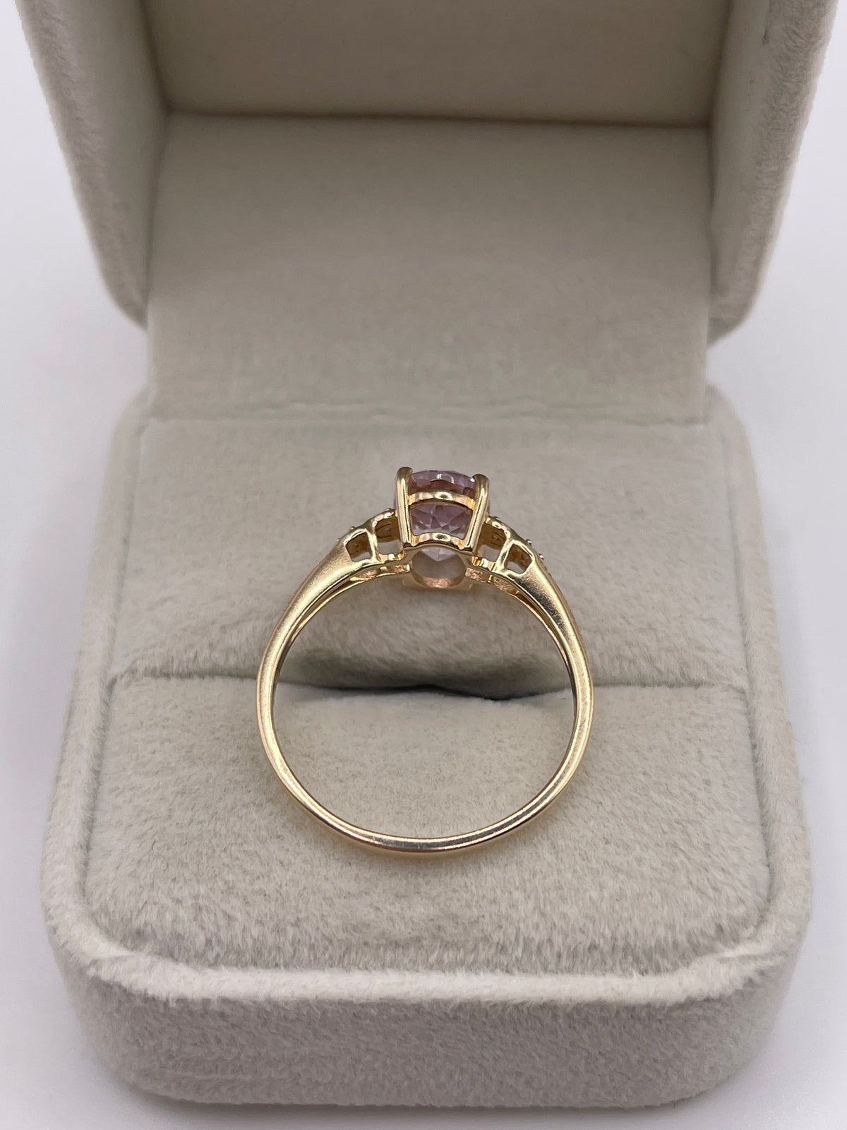 9ct gold kunzite and zircon ring