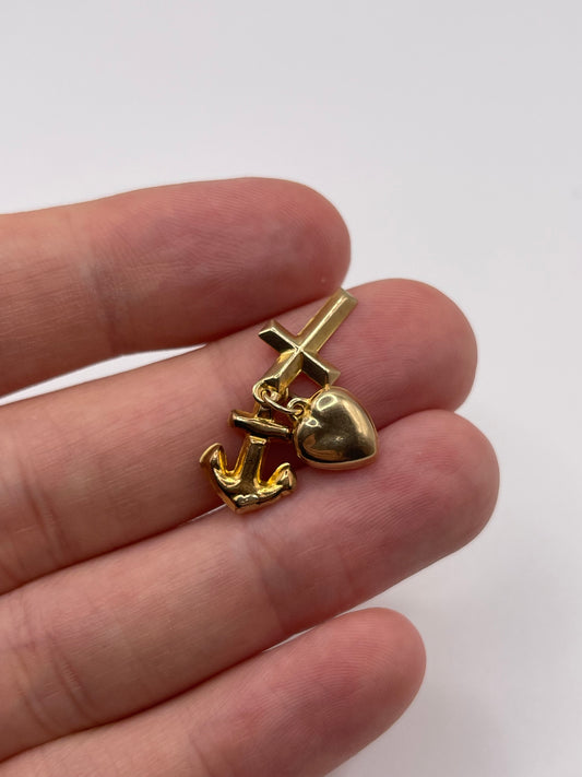 9ct gold hope, faith and charity charm