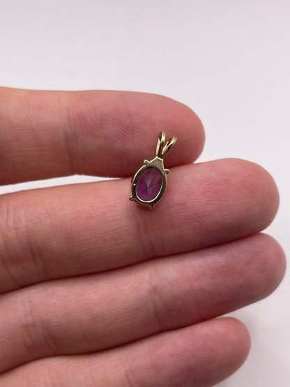 9ct gold amethyst pendant