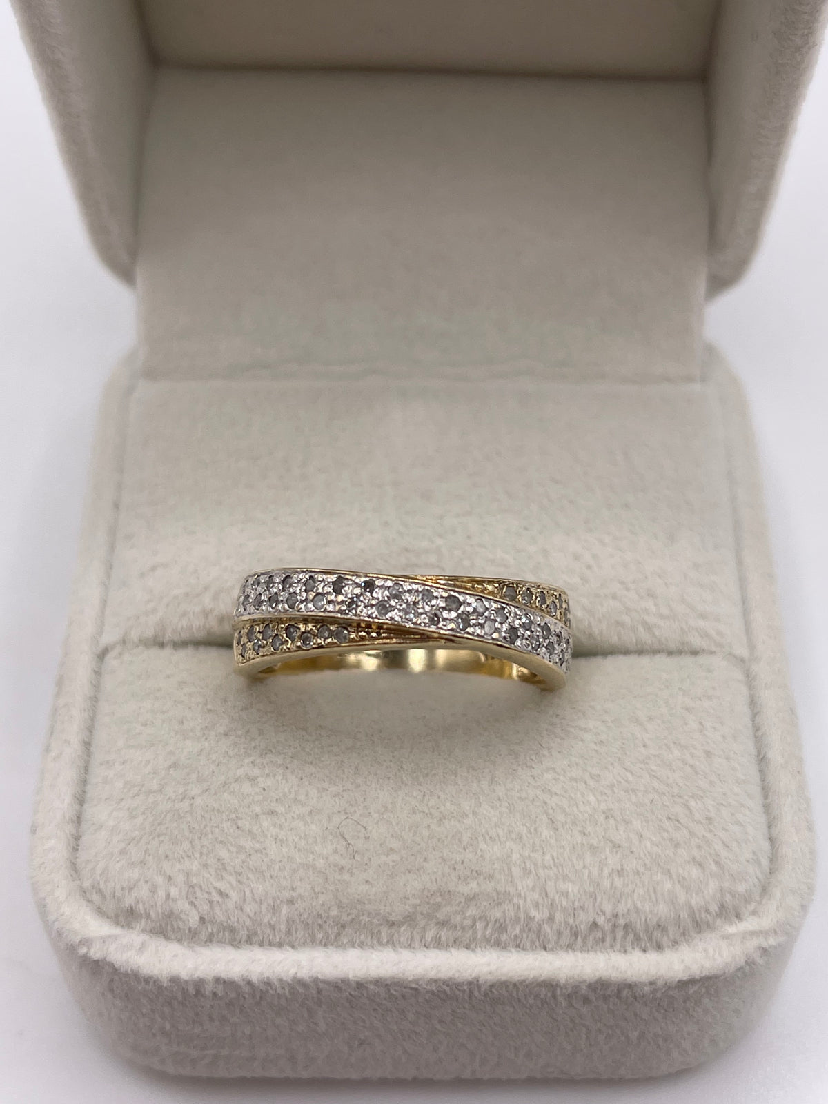 9ct gold diamond cluster ring