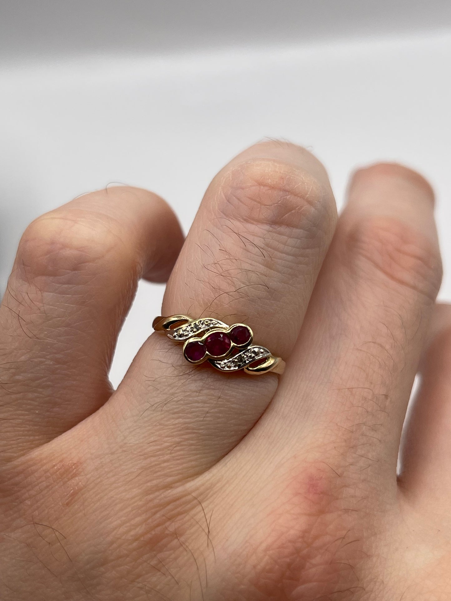 9ct gold ruby and diamond ring
