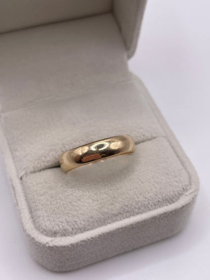 9ct gold band