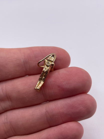 9ct gold diver charm