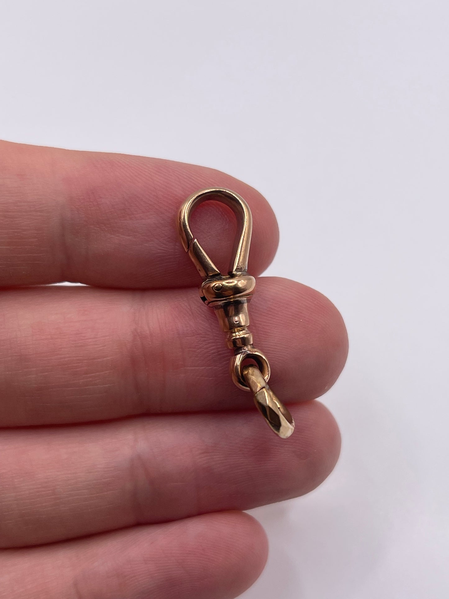 9ct rose gold dog clip 1