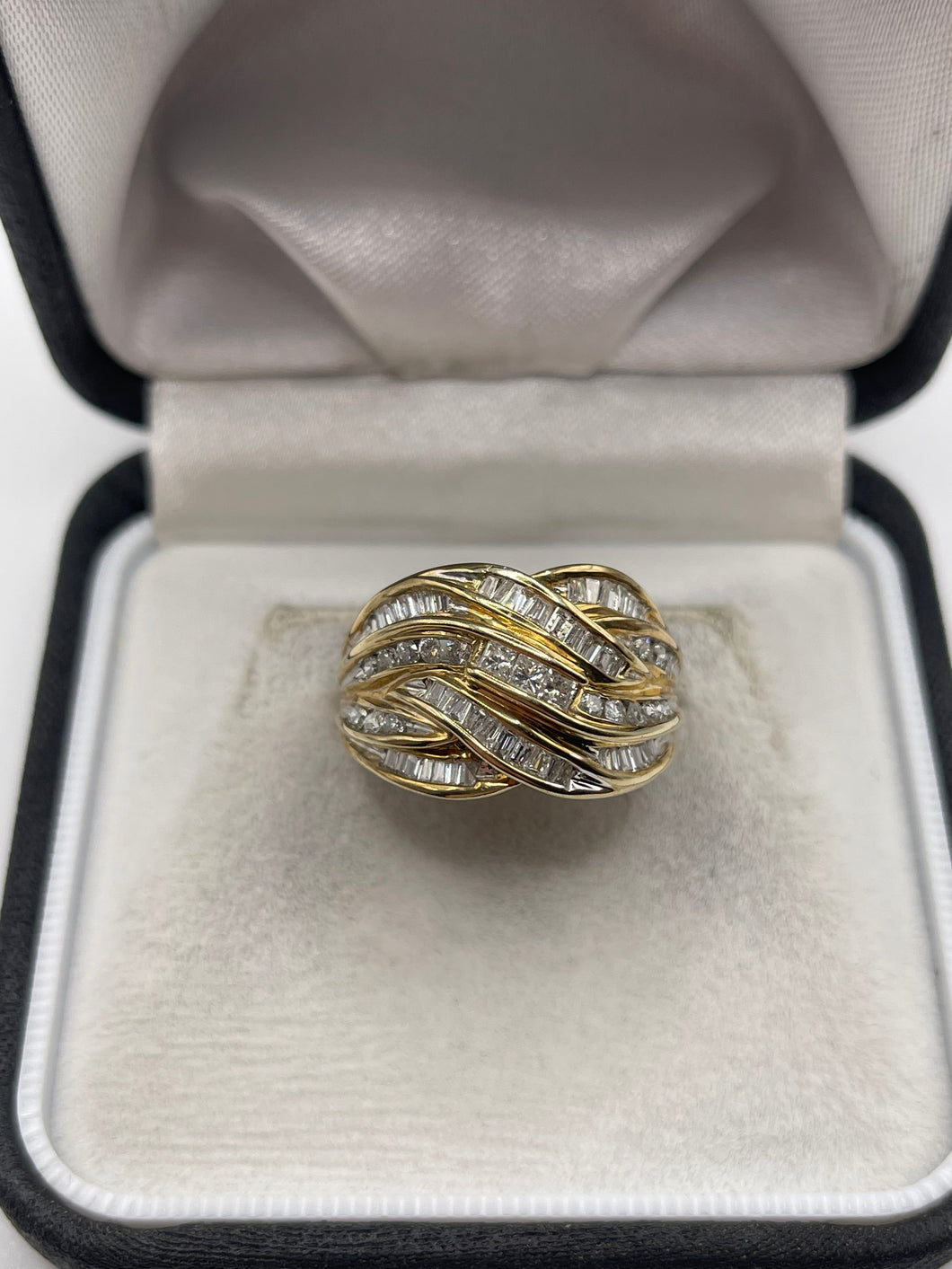 9ct gold diamond cluster ring