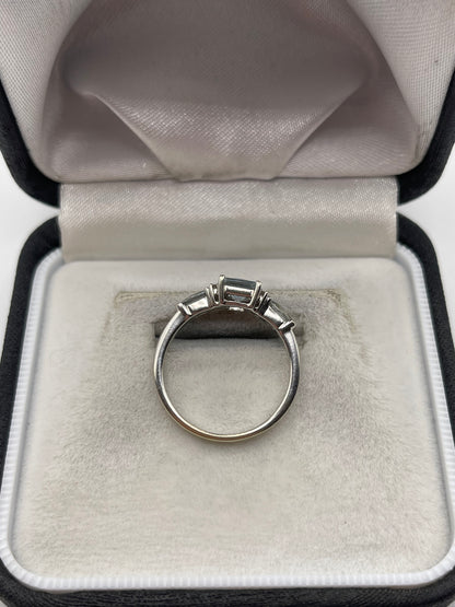 9ct white gold topaz and diamond ring