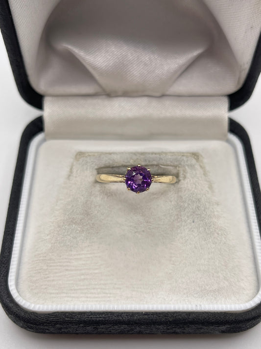 9ct gold amethyst ring