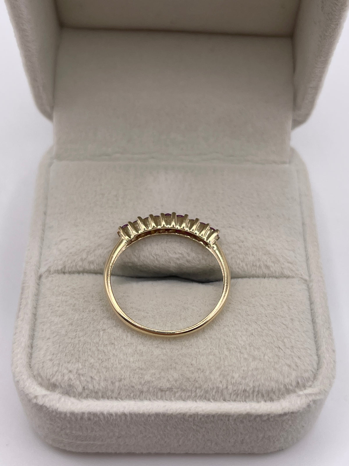 9ct gold ruby ring