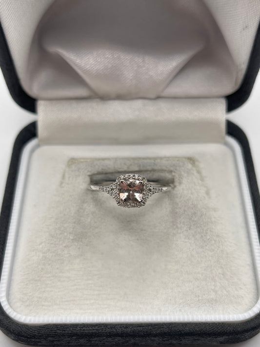 9ct white gold morganite and diamond ring