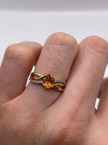 9ct gold mandarin garnet and diamond ring