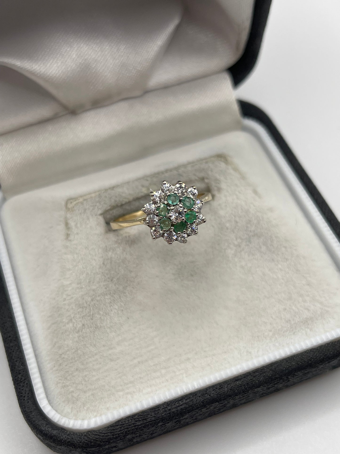 9ct gold emerald and cz ring