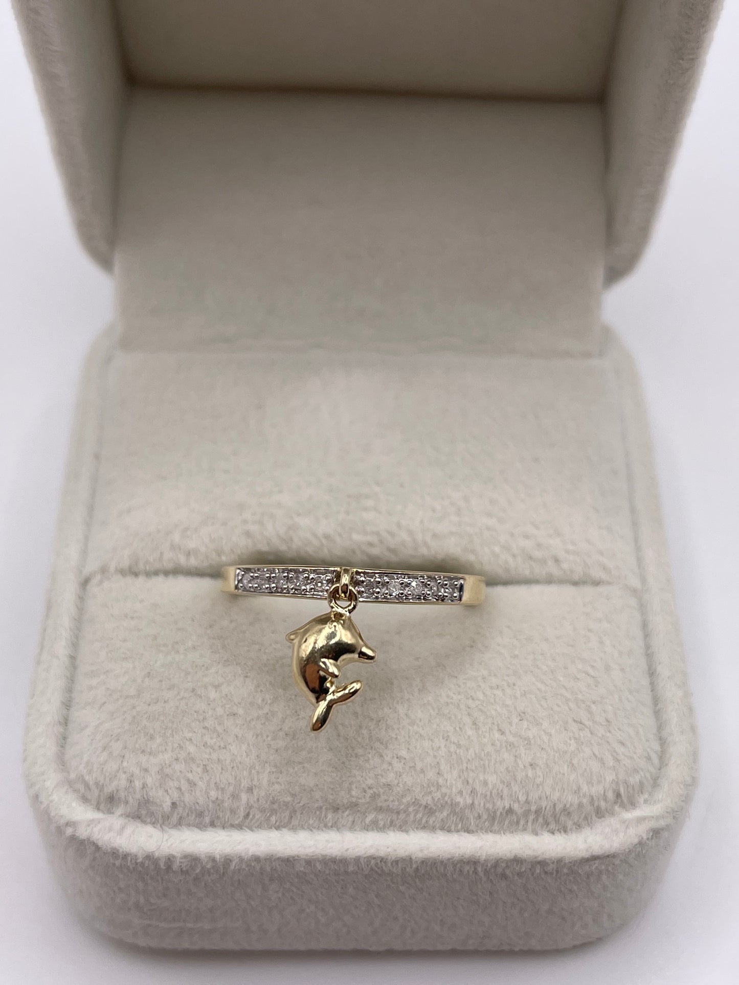 9ct gold diamond dolphin ring