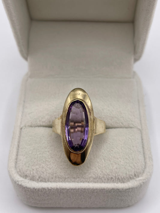 8ct gold amethyst ring