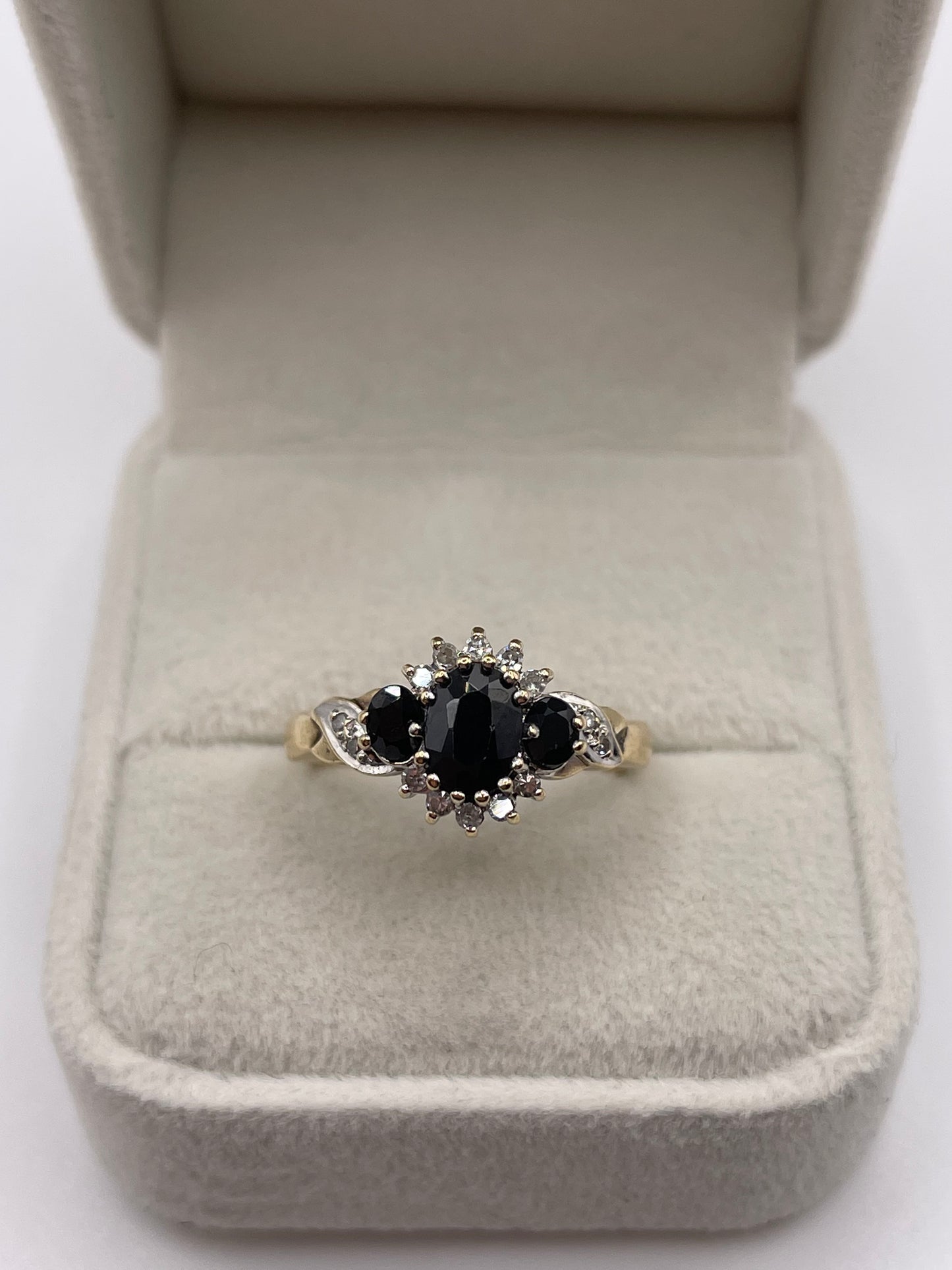 9ct gold sapphire and diamond ring