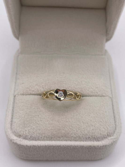 9ct gold cz heart ring