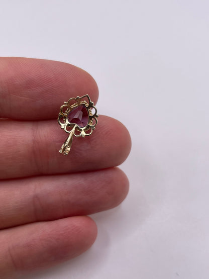 9ct gold amethyst heart pendant