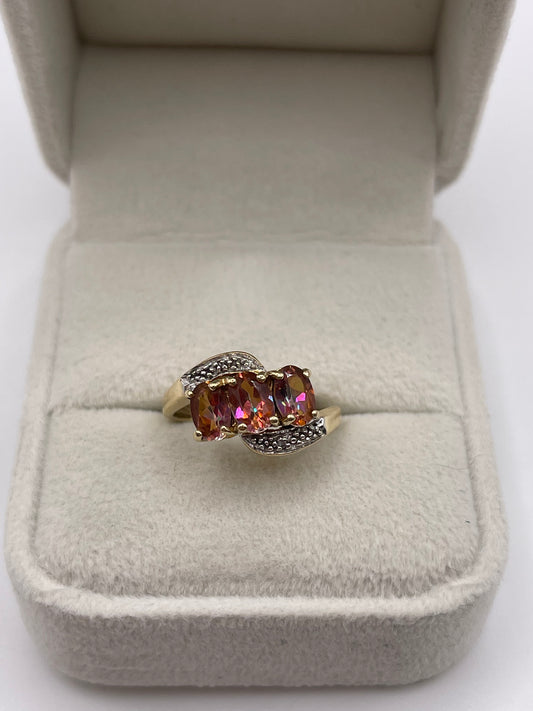 9ct gold topaz and diamond ring