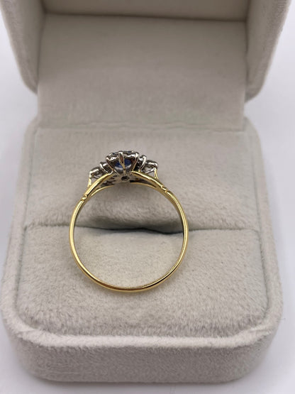 18ct gold sapphire and diamond ring