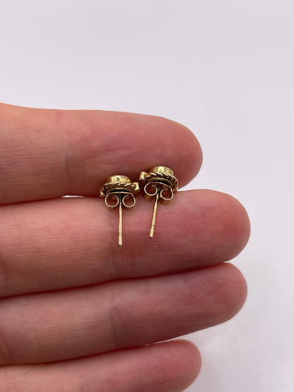 9ct gold sapphire earrings