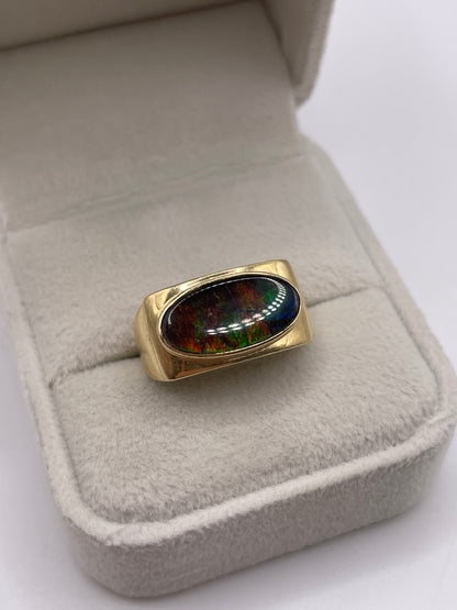 14ct gold Ammolite ring