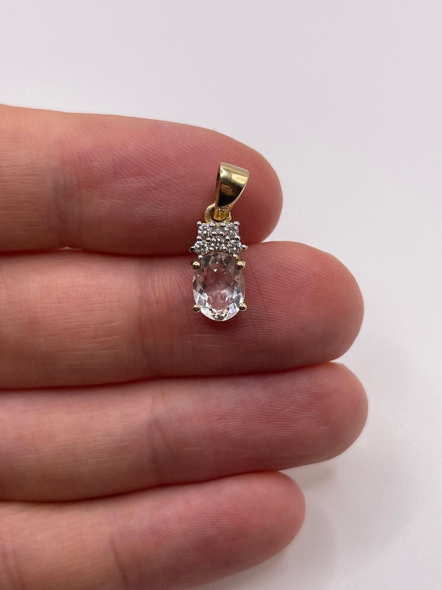 9ct gold morganite and zircon pendant