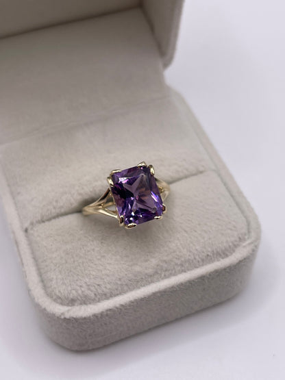 9ct gold amethyst ring