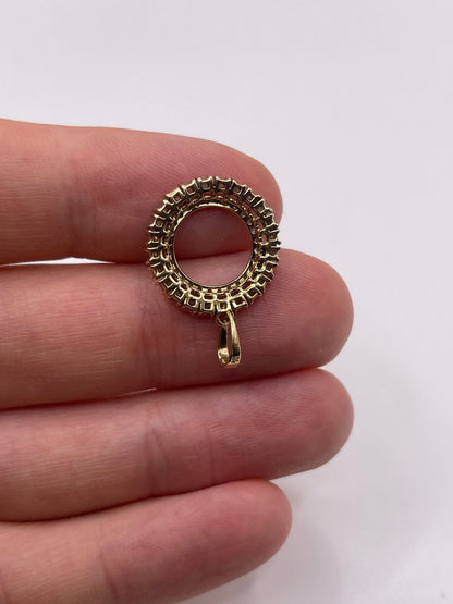 9ct gold diamond pendant