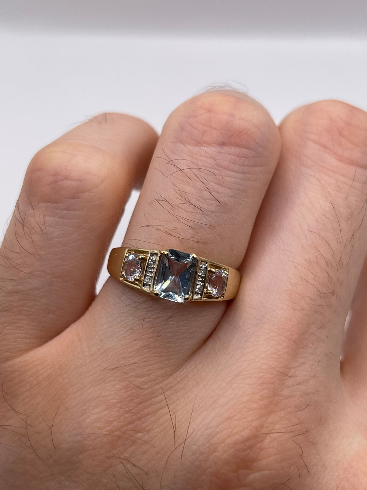 9ct gold aquamarine, kunzite and diamond ring
