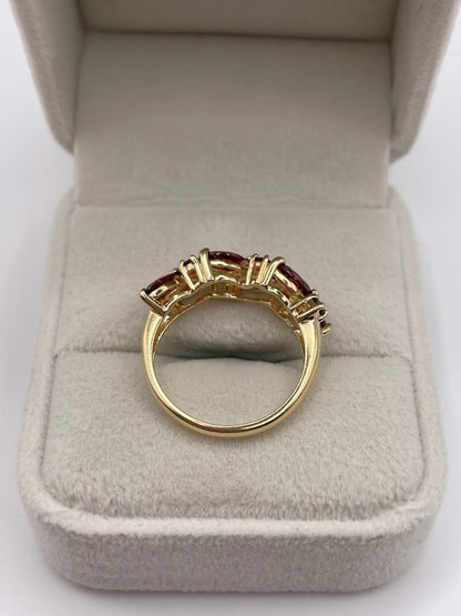 9ct gold garnet cluster ring