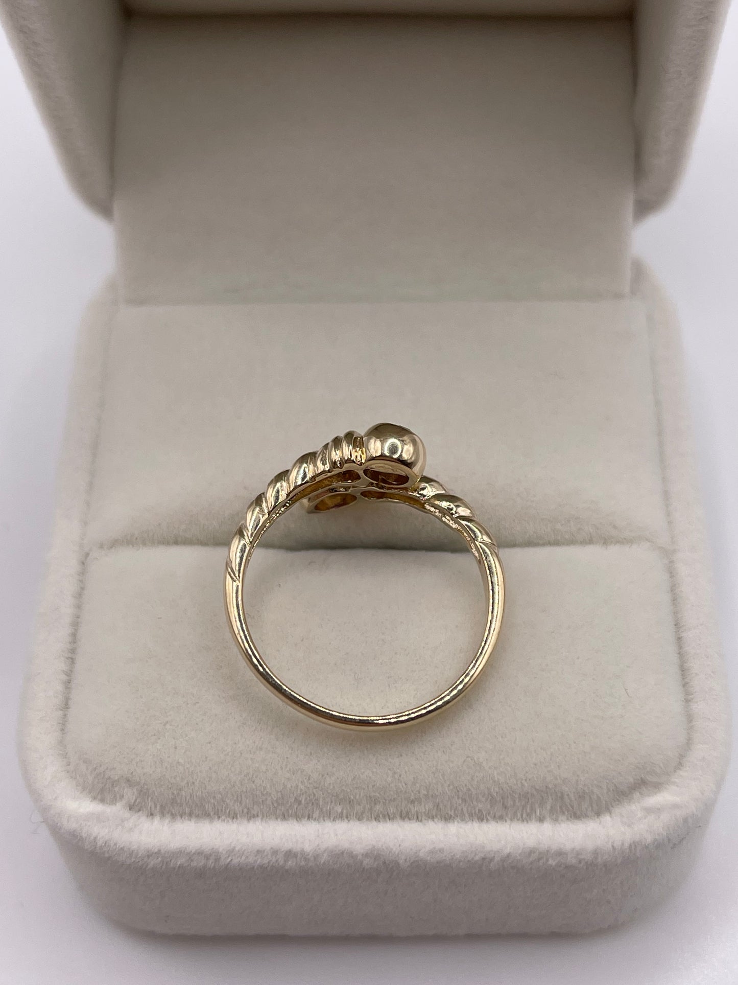 9ct gold amethyst torque ring