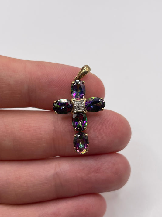 9ct gold mystic topaz and diamond pendant