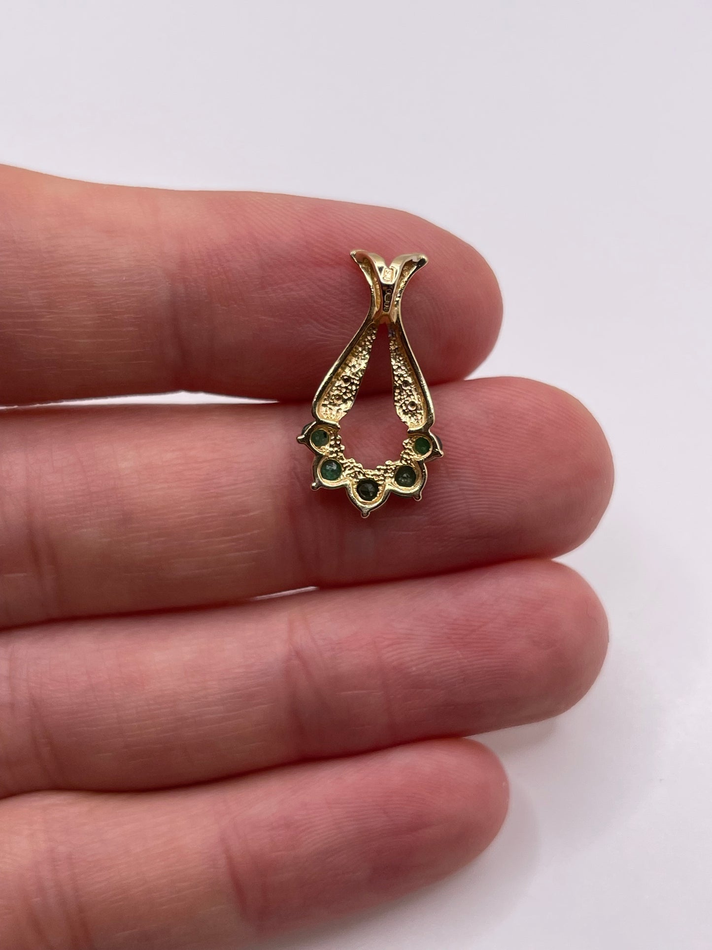9ct gold emerald and diamond pendant