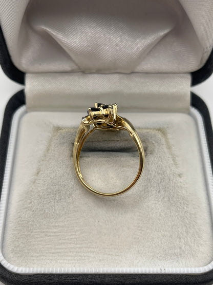 9ct gold sapphire and diamond ring