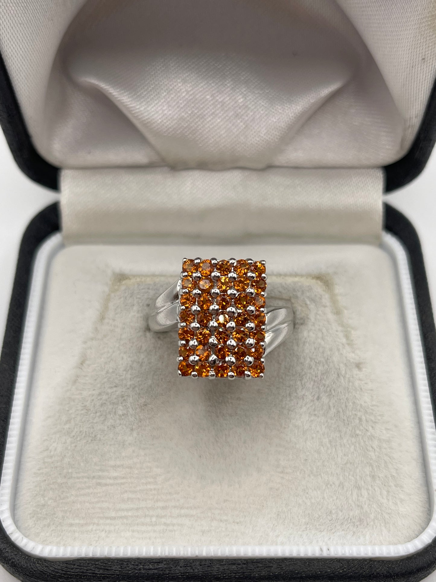 9ct white gold spessartite garnet cluster ring