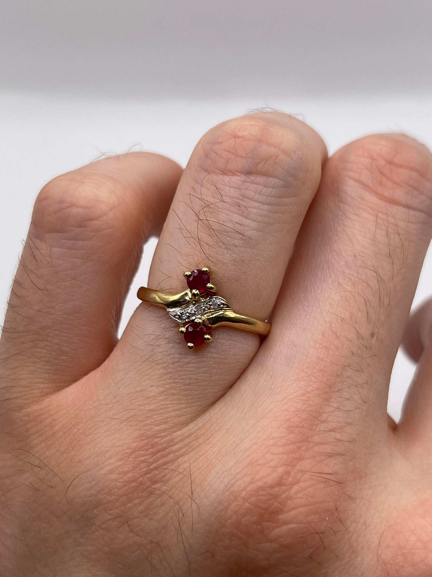9ct gold ruby and diamond ring