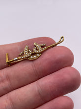 Load image into Gallery viewer, Antique 15ct gold pearl horseshoe brooch

