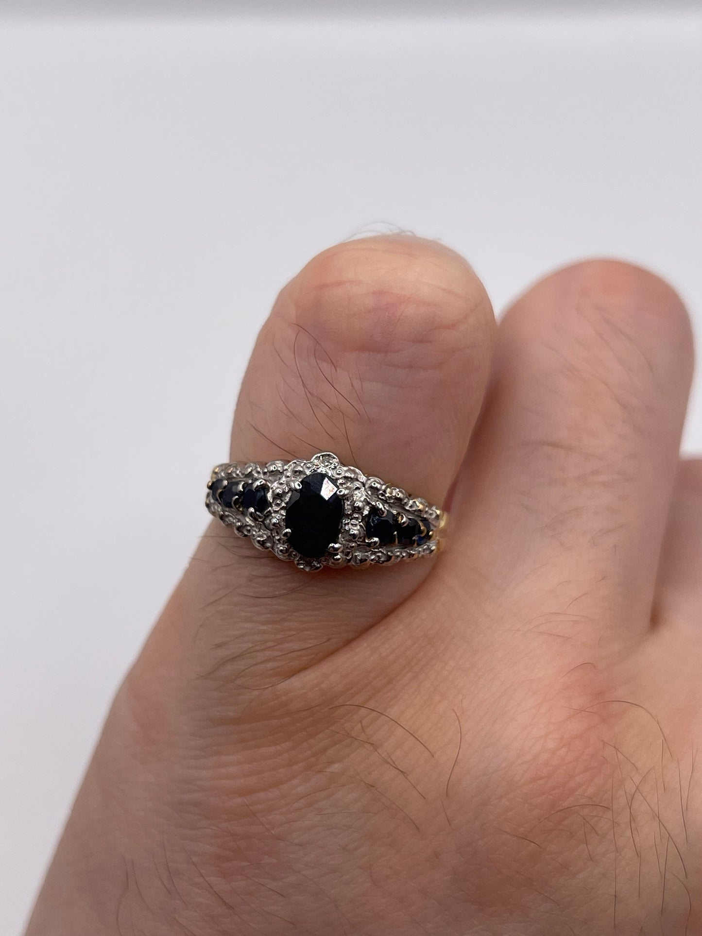 9ct gold sapphire and diamond ring