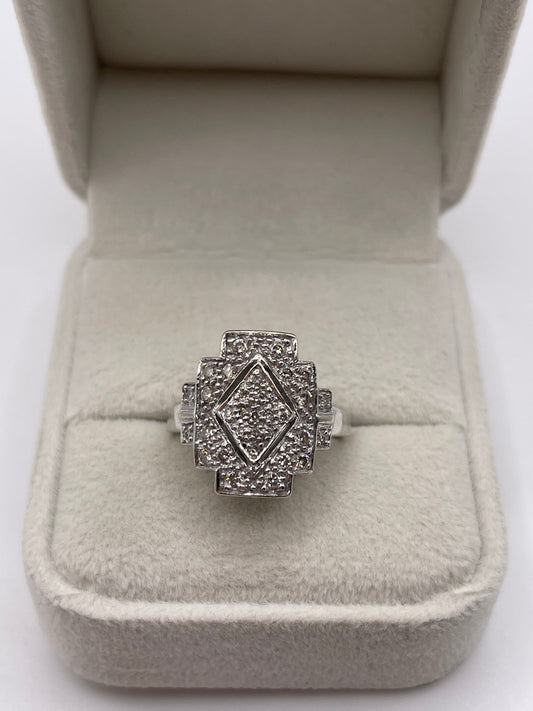 9ct white gold diamond cluster ring