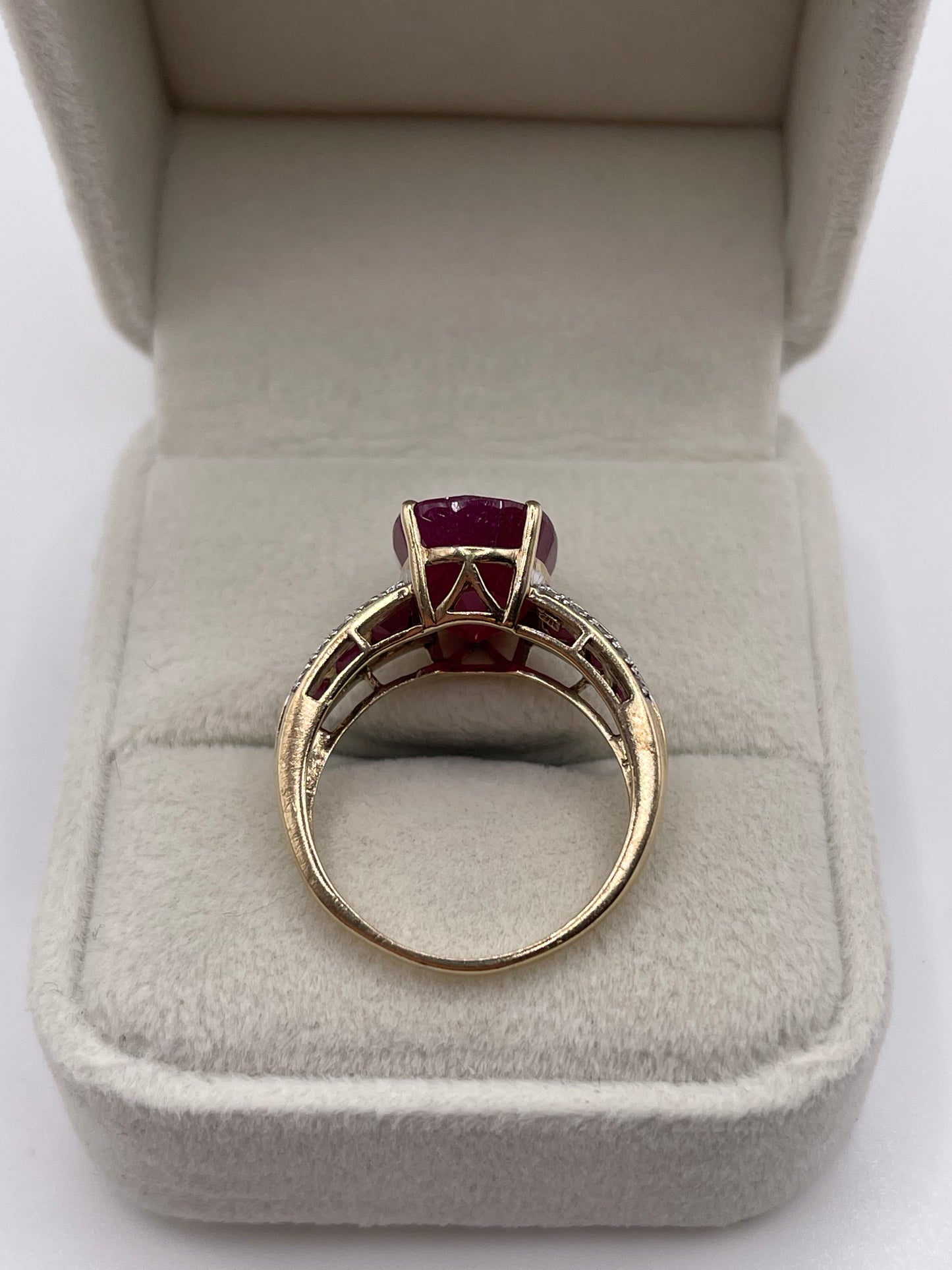 9ct gold ruby and diamond ring