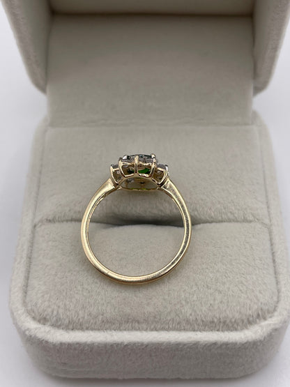 9ct gold diopside and zircon ring
