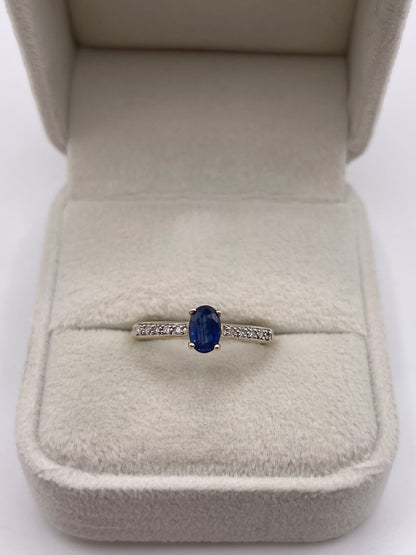 9ct gold sapphire and diamond ring