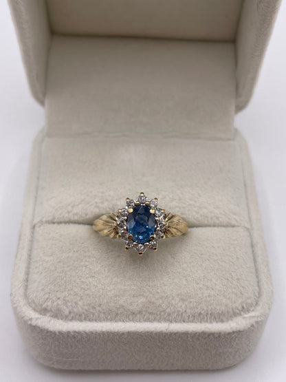 9ct gold sapphire and diamond ring
