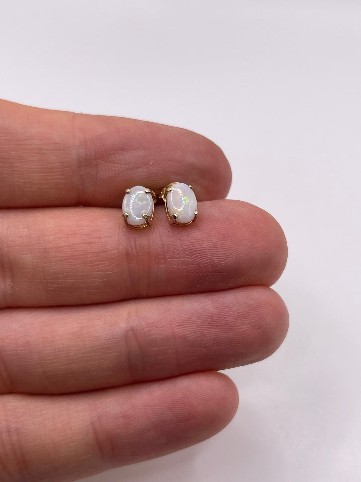 9ct gold opal earrings